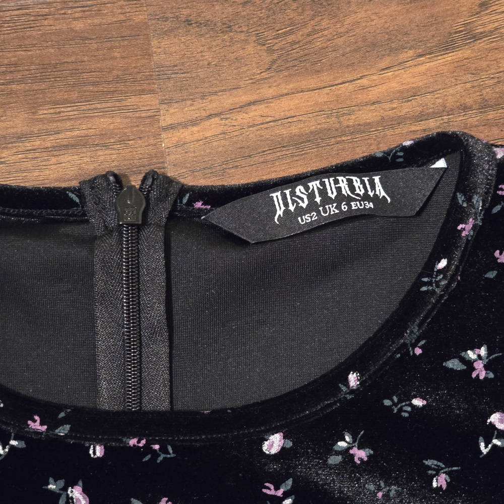 Disturbia Velvet Dress - Picture 2 of 4